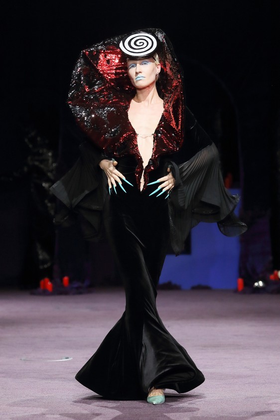 gluck_aw24_look6_by_boris_marberg_for_bfw