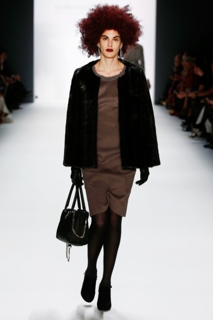 aw-2016_mercedes-benz-fashion-week-berlin_de_0041_guido-maria-kretschmer-berlin_61701