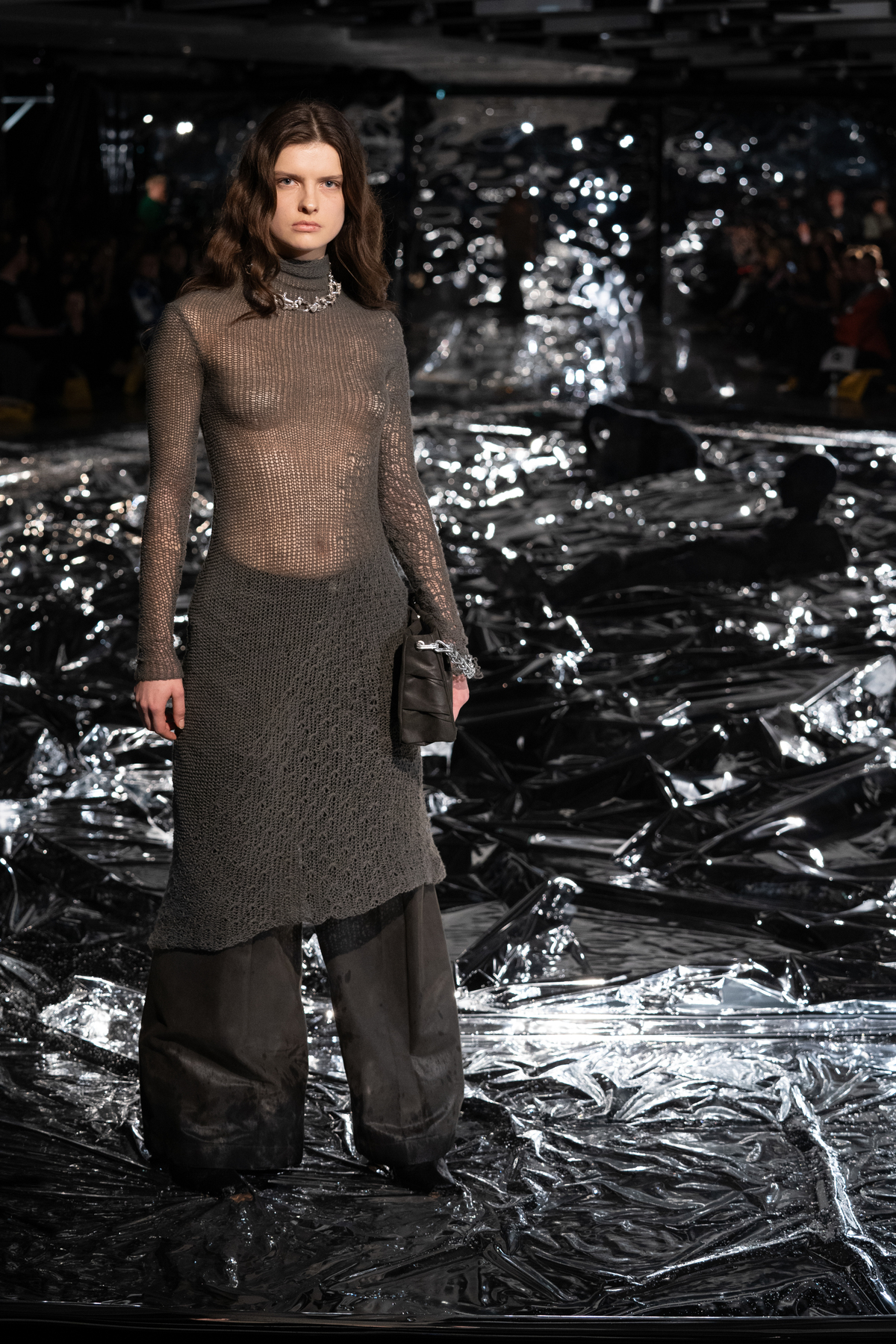 29_haderlump_aw24_runway_by_moritz_hogemann