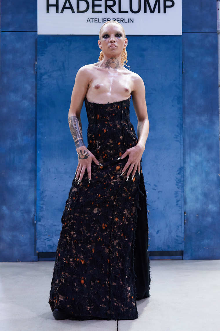 Haderlump Fashion Show Runway am 13. Juli in den Wilhelmhallen in Berlin fÃ¼r Fashion Counsel Germany