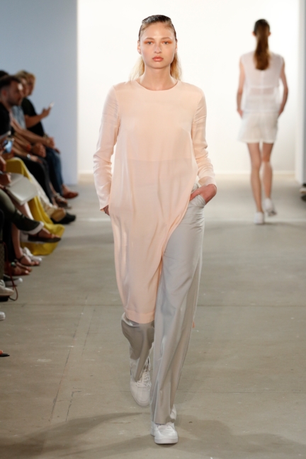 ss-2018_fashion-week-berlin_de_0005_hien-le_72582