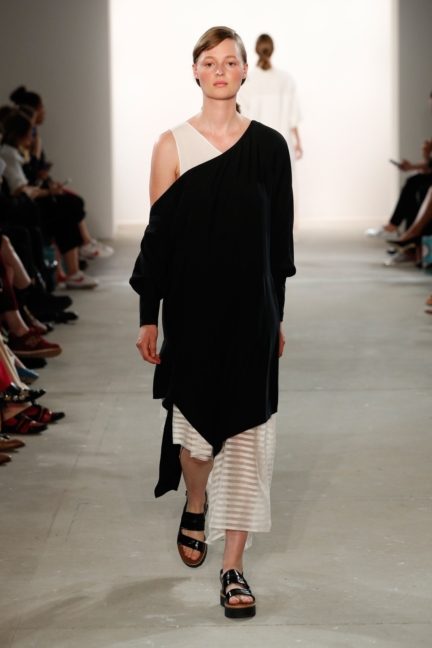 ss-2018_fashion-week-berlin_de_0013_ioana-ciolacu_71846