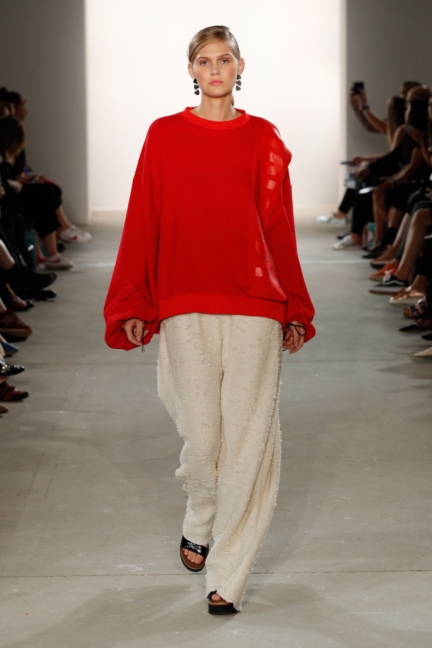 ss-2018_fashion-week-berlin_de_0019_ioana-ciolacu_71840