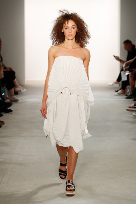 ss-2018_fashion-week-berlin_de_0022_ioana-ciolacu_71837
