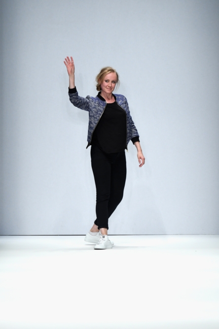 775183853rl00020_irene_luft