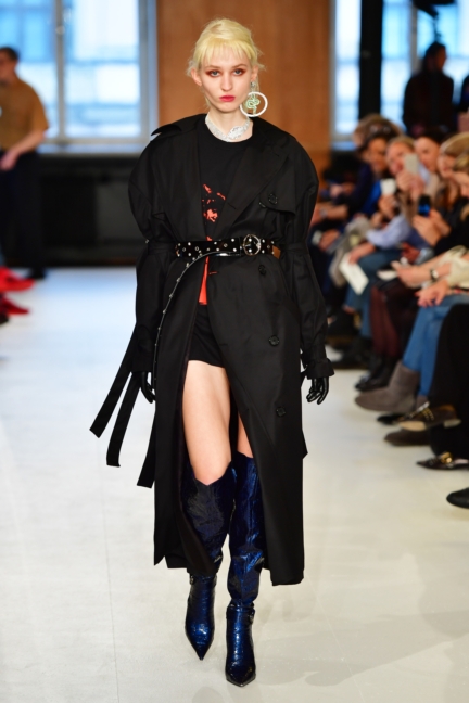 aw-2017_fashion-week-berlin_de_0003_julia-seemann_70529