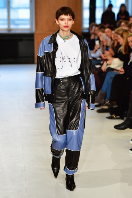 aw-2017_fashion-week-berlin_de_0004_julia-seemann_70528