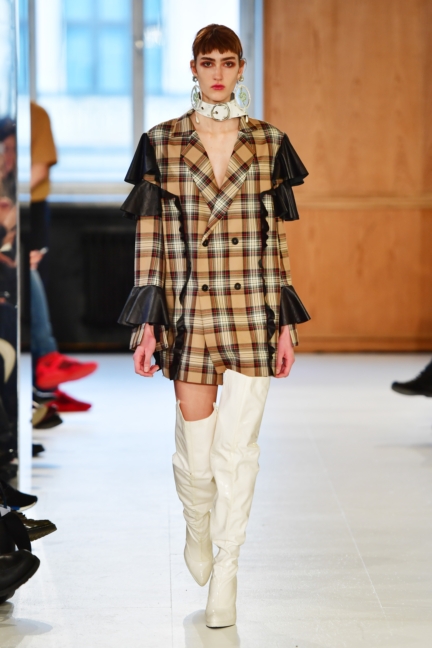 aw-2017_fashion-week-berlin_de_0017_julia-seemann_70516