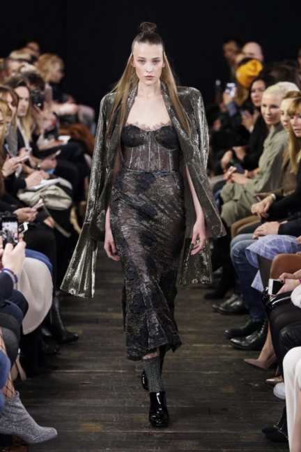 aw-2017_fashion-week-berlin_de_0007_lana-mueller_70119