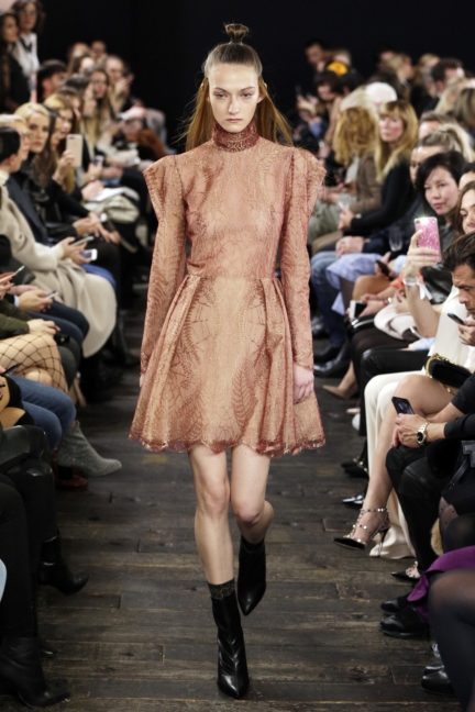 aw-2017_fashion-week-berlin_de_0009_lana-mueller_70117