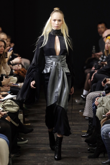 aw-2017_fashion-week-berlin_de_0017_lana-mueller_70109