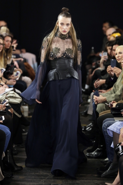 aw-2017_fashion-week-berlin_de_0031_lana-mueller_70095