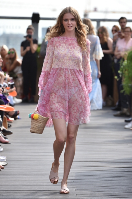 ss-2018_fashion-week-berlin_de_0020_lana-mueller_72602