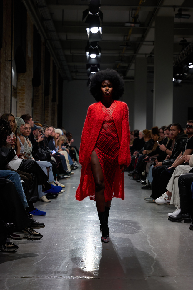 22_ld13_aw24_runway_by_juliusberger