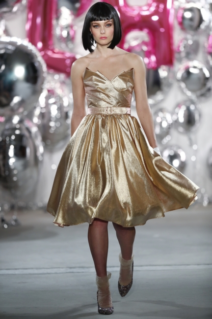 aw-2017_fashion-week-berlin_de_0001_lena-hoschek_69600