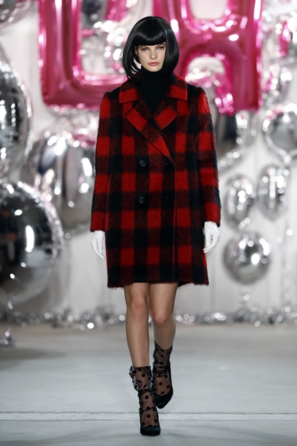 aw-2017_fashion-week-berlin_de_0057_lena-hoschek_69544