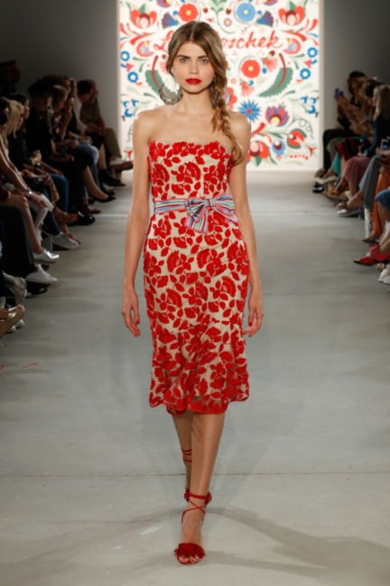 ss-2018_fashion-week-berlin_de_0020_lena-hoschek_71752