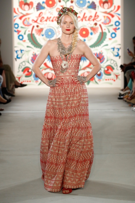 ss-2018_fashion-week-berlin_de_0047_lena-hoschek_71725