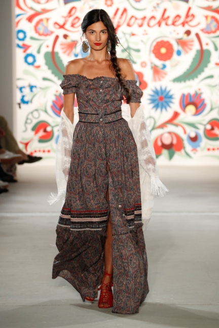 ss-2018_fashion-week-berlin_de_0049_lena-hoschek_71723