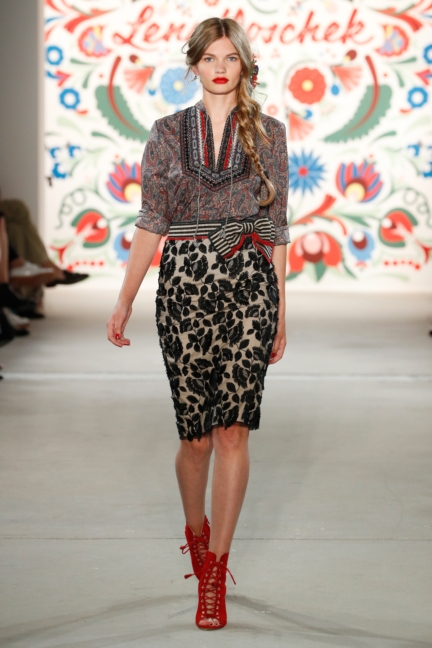 ss-2018_fashion-week-berlin_de_0051_lena-hoschek_71721