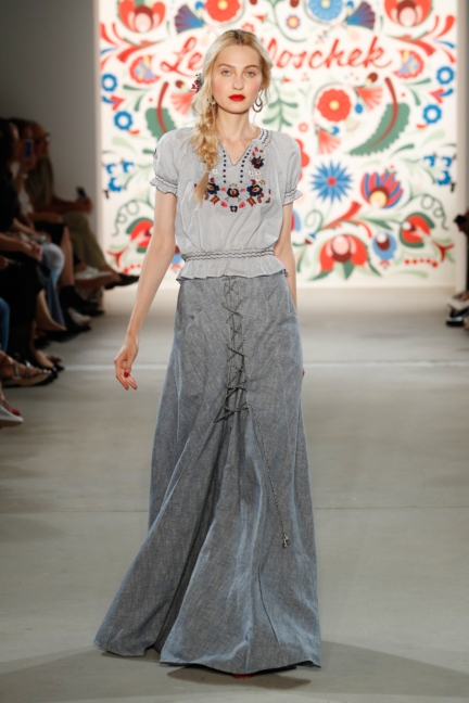 ss-2018_fashion-week-berlin_de_0058_lena-hoschek_71714
