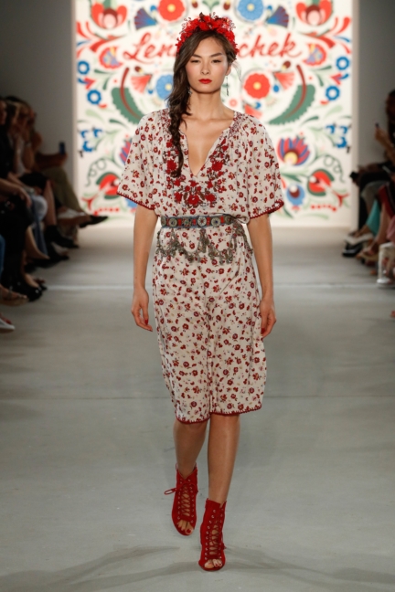 ss-2018_fashion-week-berlin_de_0065_lena-hoschek_71707