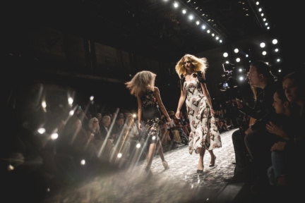 775361683gw_fashionweek_alternativeview-151_2019070364708482_20190703070411