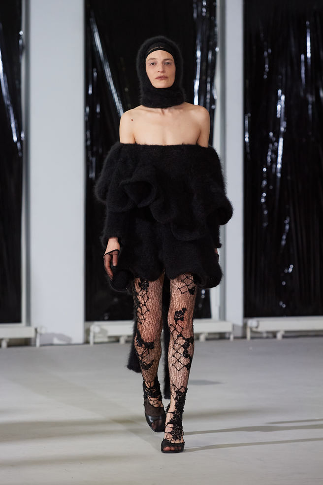 lou_de_betoly_aw24_look011_by_james_cochrane_for_bfw