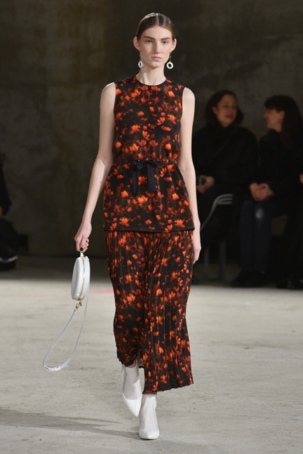 aw-2017_fashion-week-berlin_de_0001_malaikaraiss_69884