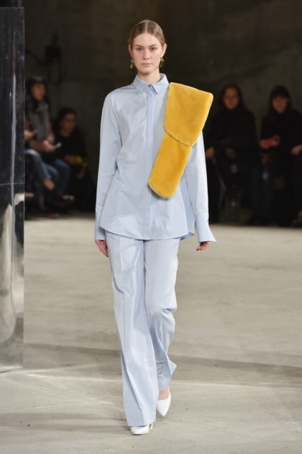 aw-2017_fashion-week-berlin_de_0018_malaikaraiss_69867