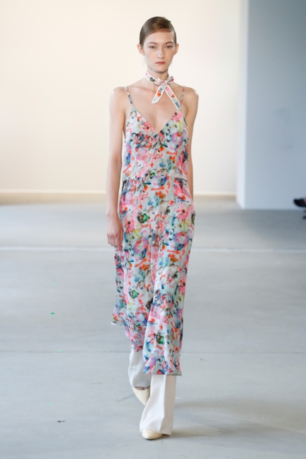 ss-2018_fashion-week-berlin_de_0012_malaikaraiss_71947