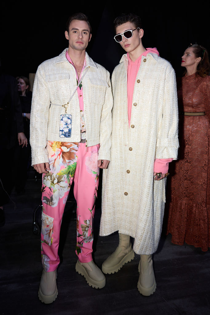 designer_marcel_ostertag_aw24_backstage01_by_paula_lindholm