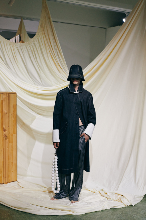 marke_ss24_runway1_by_ben_monks_for_bfw_0030