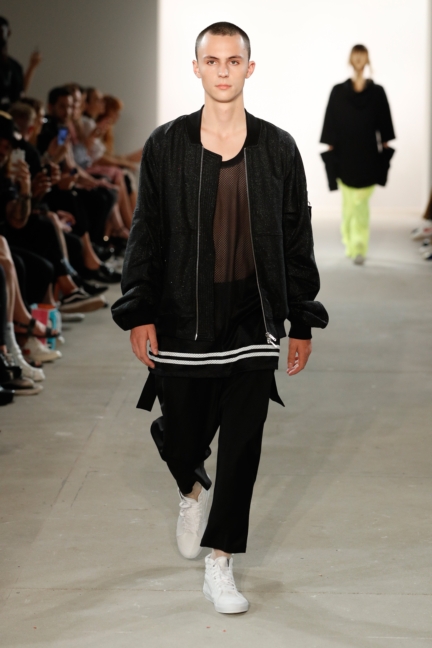 ss-2018_fashion-week-berlin_de_0010_odeur_72832
