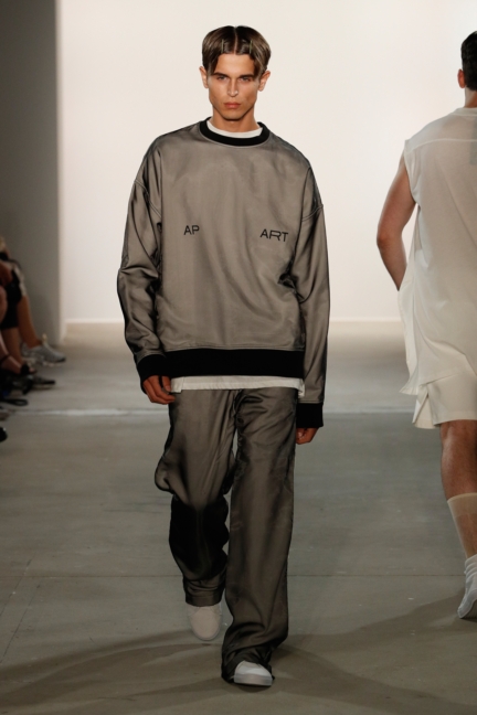 ss-2018_fashion-week-berlin_de_0018_odeur_72824