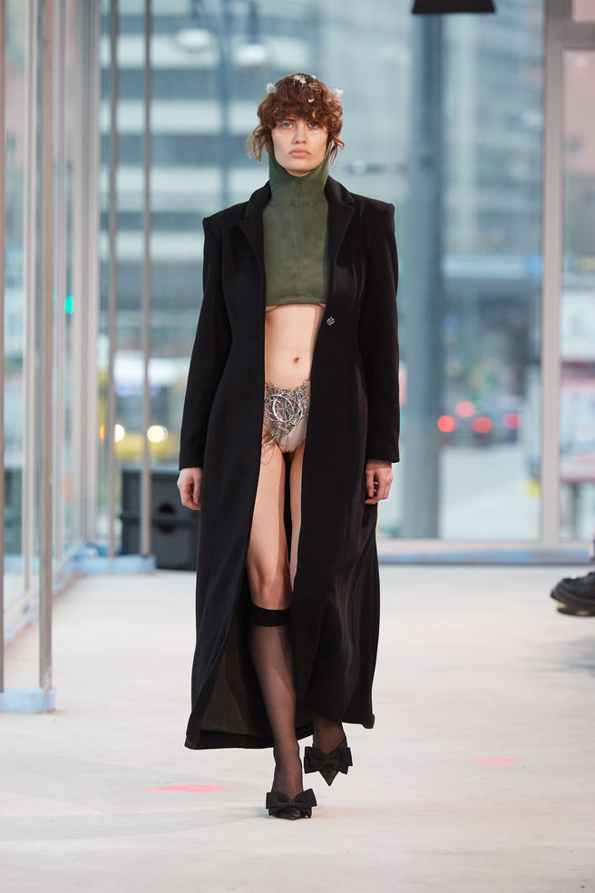 olivia_ballard_aw24_look011_by_james_cochrane_for_bfw