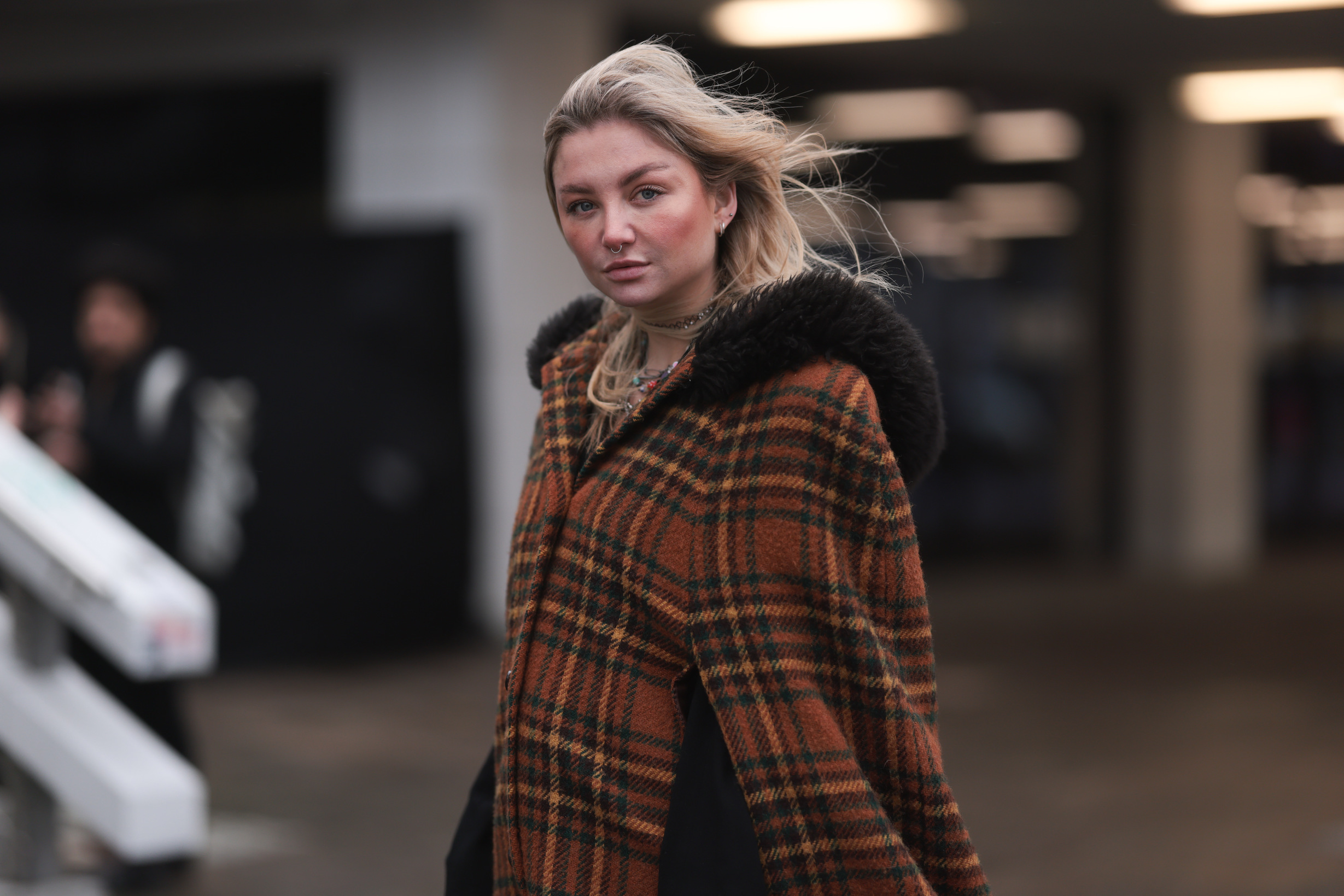 366a3989oliviaballard_aw24_streetstyle_juleslw_by_jeremymoeller_for_bfw