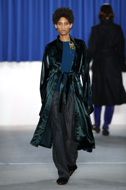 aw-2017_fashion-week-berlin_de_0013_perret-schaad_70346