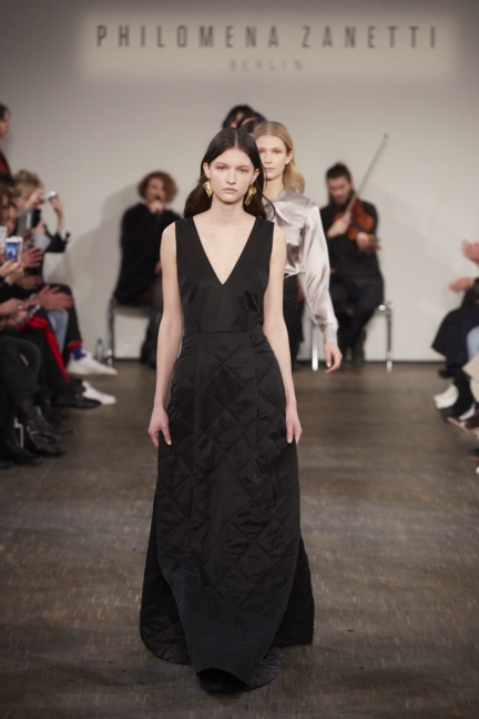 aw-2017_fashion-week-berlin_de_0021_philomena-zanetti_69967