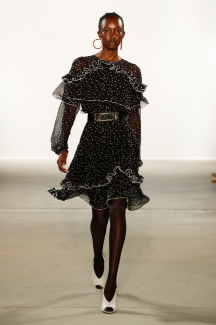 ss-2018_fashion-week-berlin_de_0009_prabal-gurung_72923