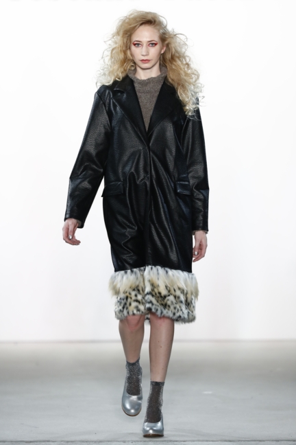 aw-2017_fashion-week-berlin_de_0003_rebekka-ruetz_70074