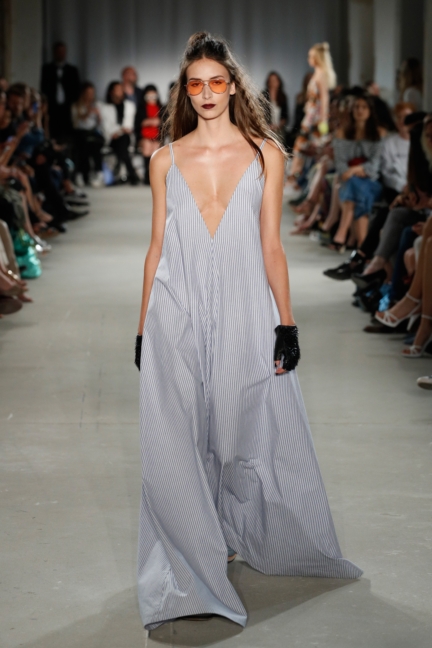 ss-2018_fashion-week-berlin_de_0032_rebekka-ruetz_72036