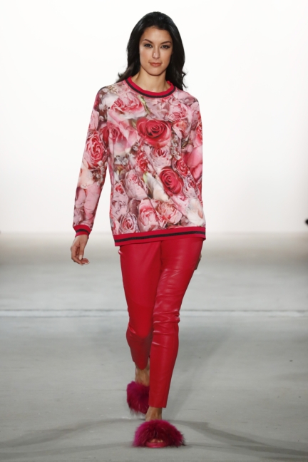 aw-2017_fashion-week-berlin_de_0007_riani_69806