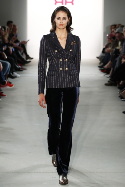 aw-2017_fashion-week-berlin_de_0026_riani_69787