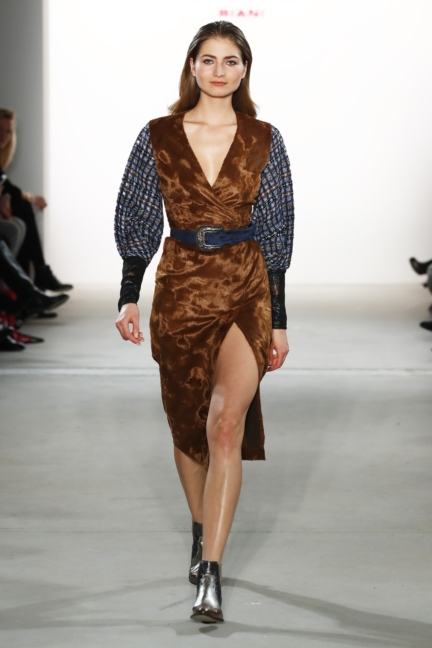 aw-2017_fashion-week-berlin_de_0032_riani_69781