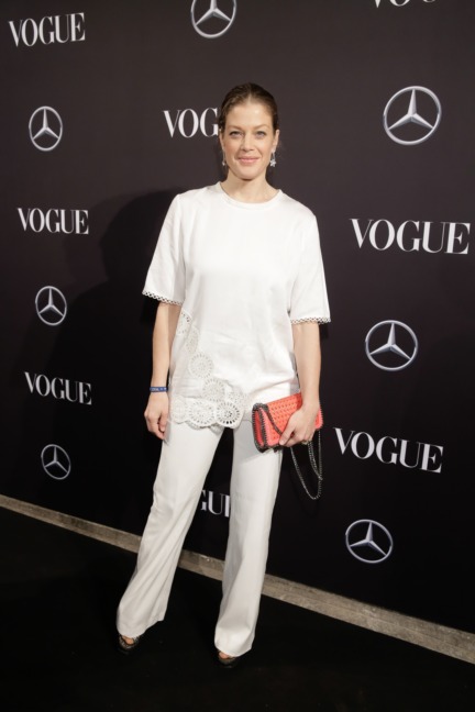 aw-2016_mercedes-benz-fashion-week-berlin_de_0060_marie-bumer_61788
