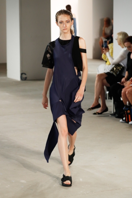 ss-2018_fashion-week-berlin_de_0012_vladimir-karaleev_72735