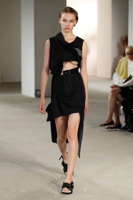 ss-2018_fashion-week-berlin_de_0025_vladimir-karaleev_72721