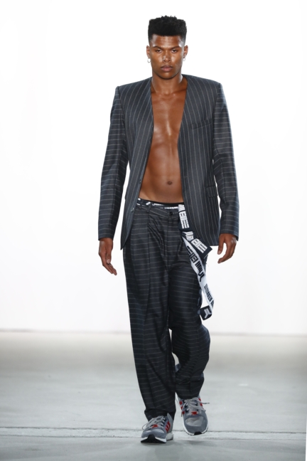 aw-2017_fashion-week-berlin_de_0012_sadak_70924