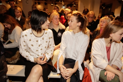 aw-2017_fashion-week-berlin_de_0150_jasmin-tabatabai-alexandra-neldel_69352